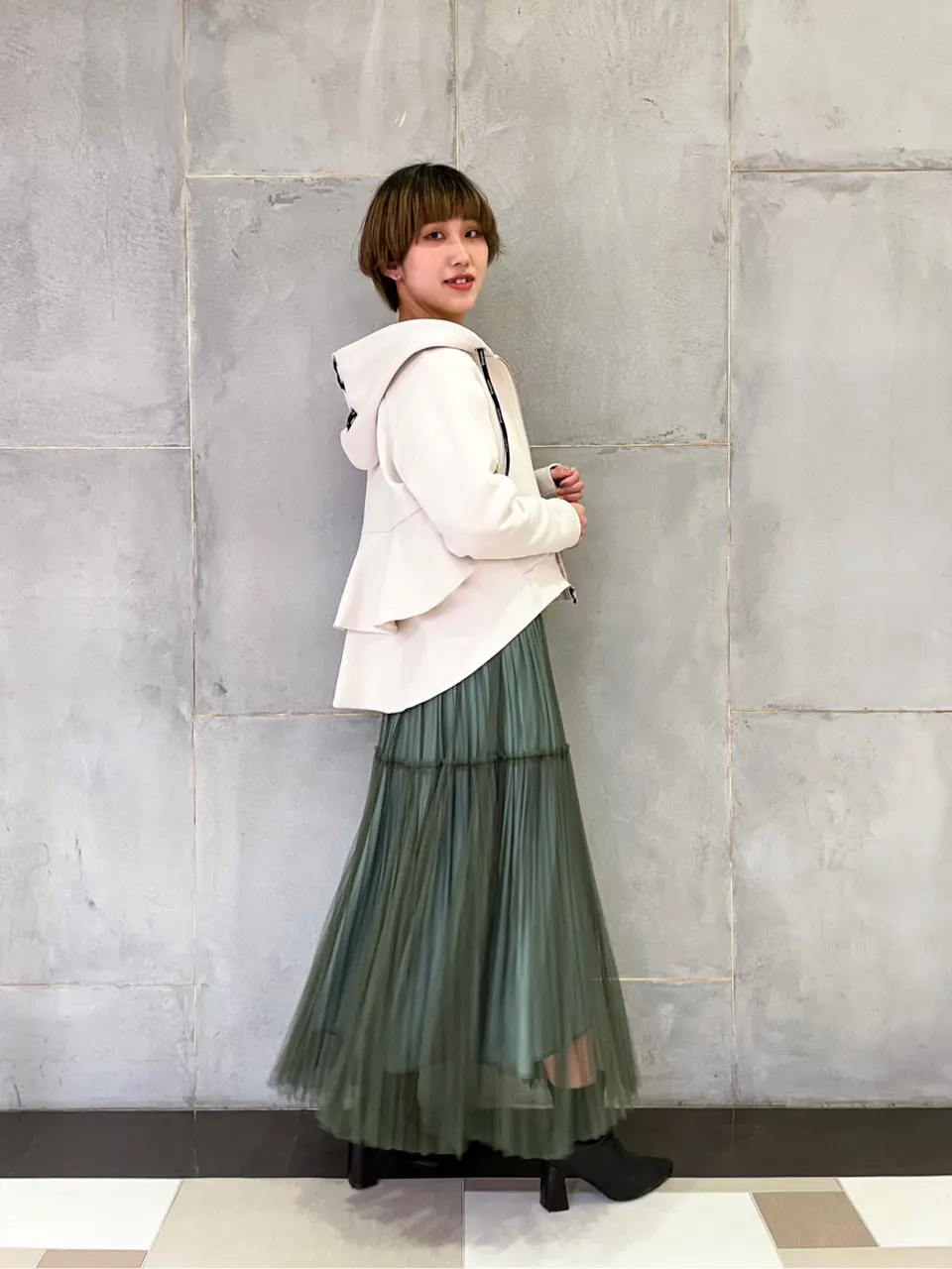  平岩　みなみ コーディネート画像