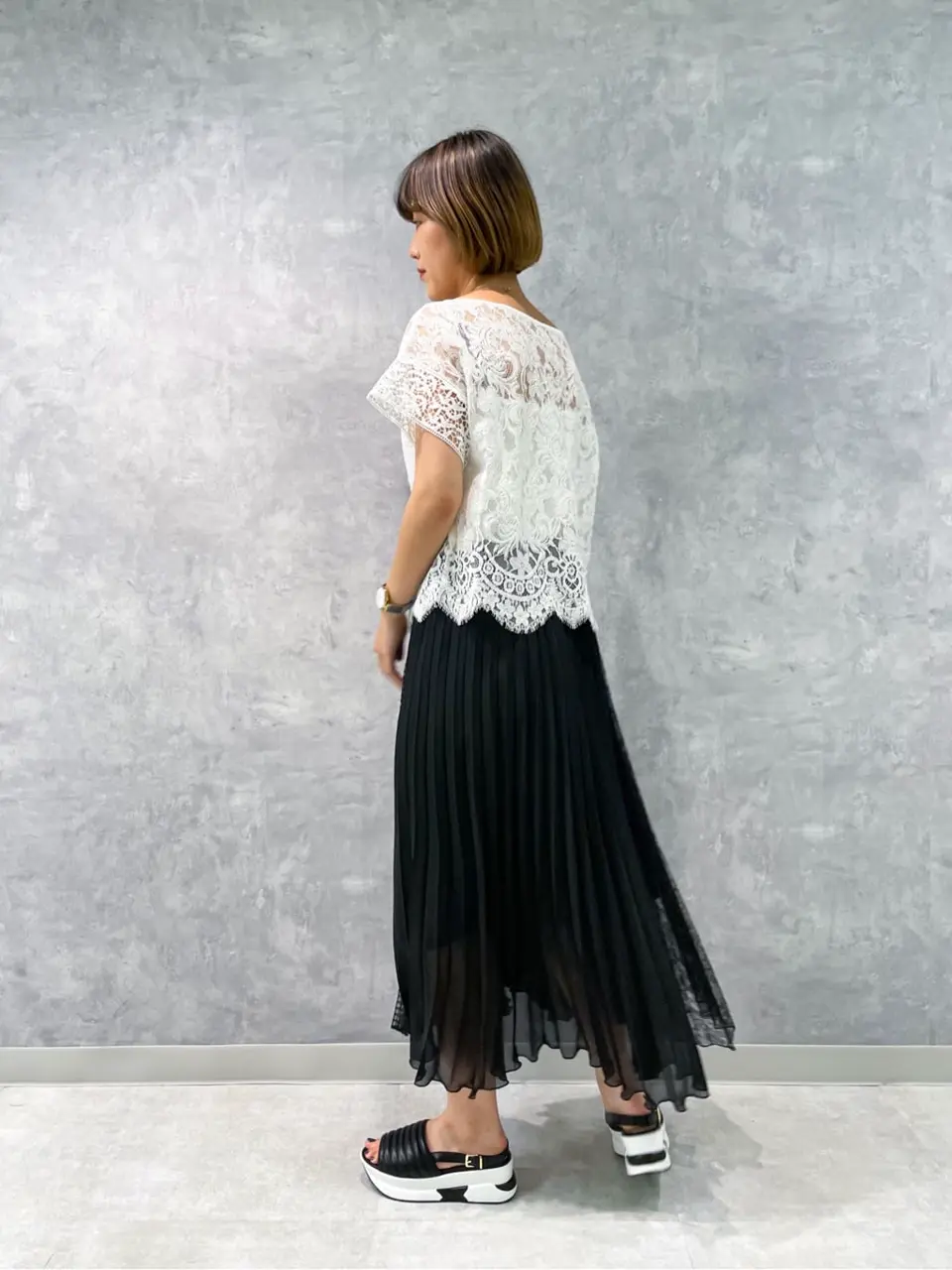  平岩　みなみ コーディネート画像