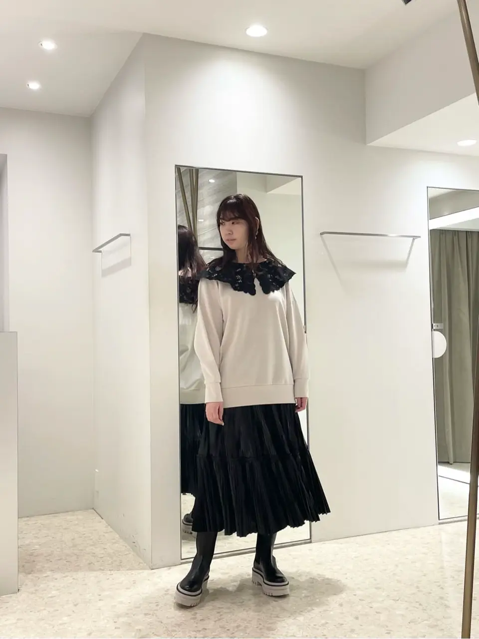  小林　莉子 コーディネート画像