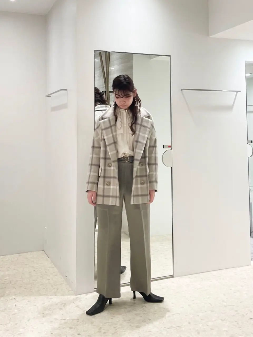  小林　莉子 コーディネート画像