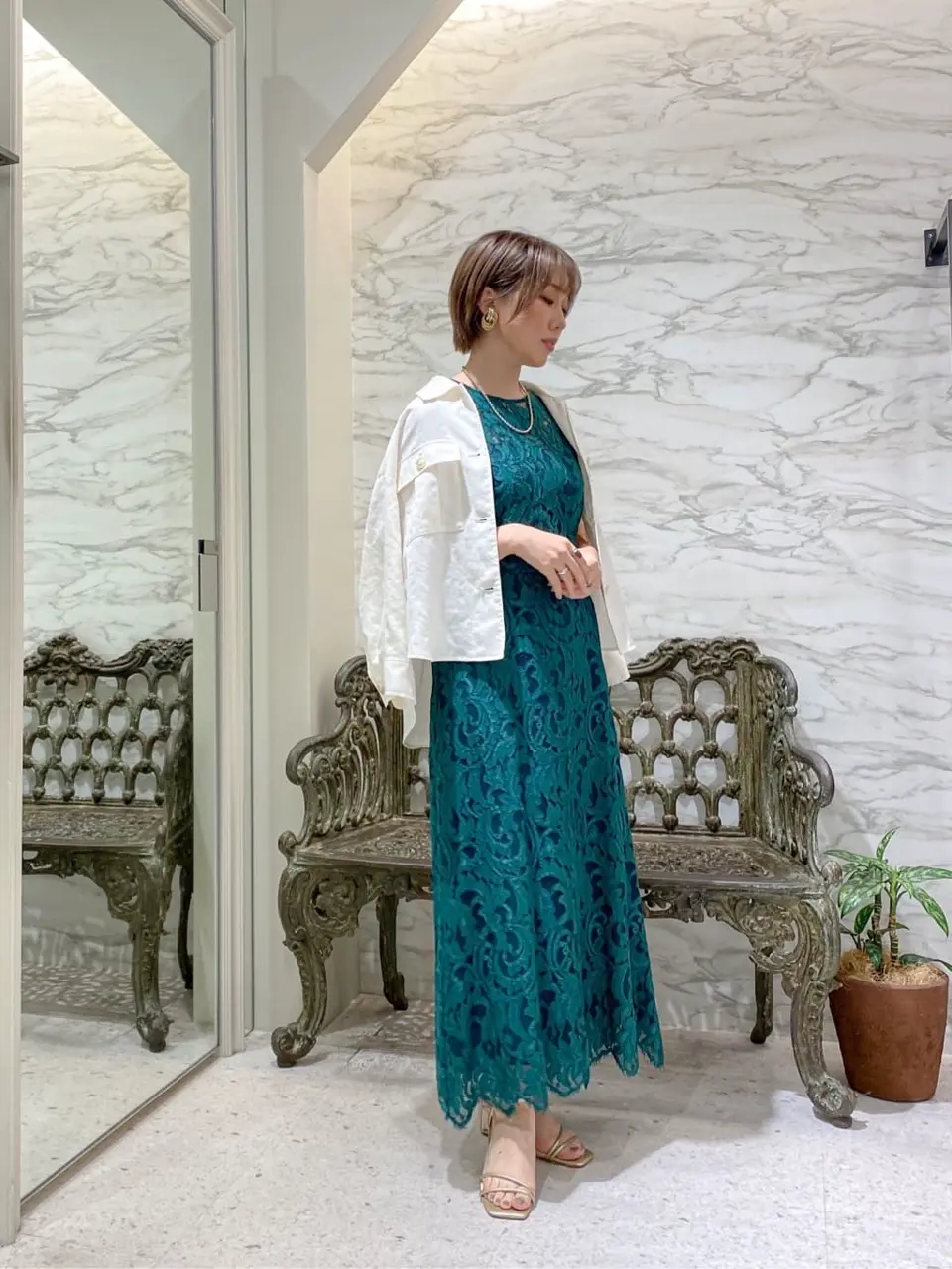  Adachi コーディネート画像