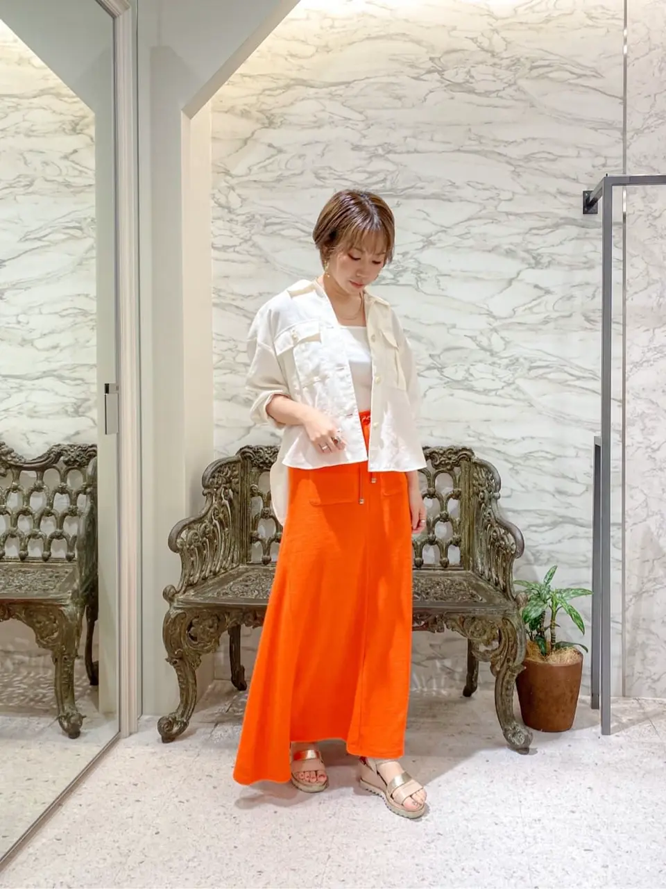  Adachi コーディネート画像