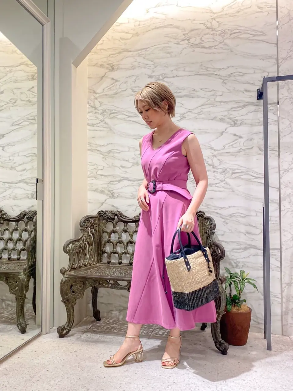  Adachi コーディネート画像