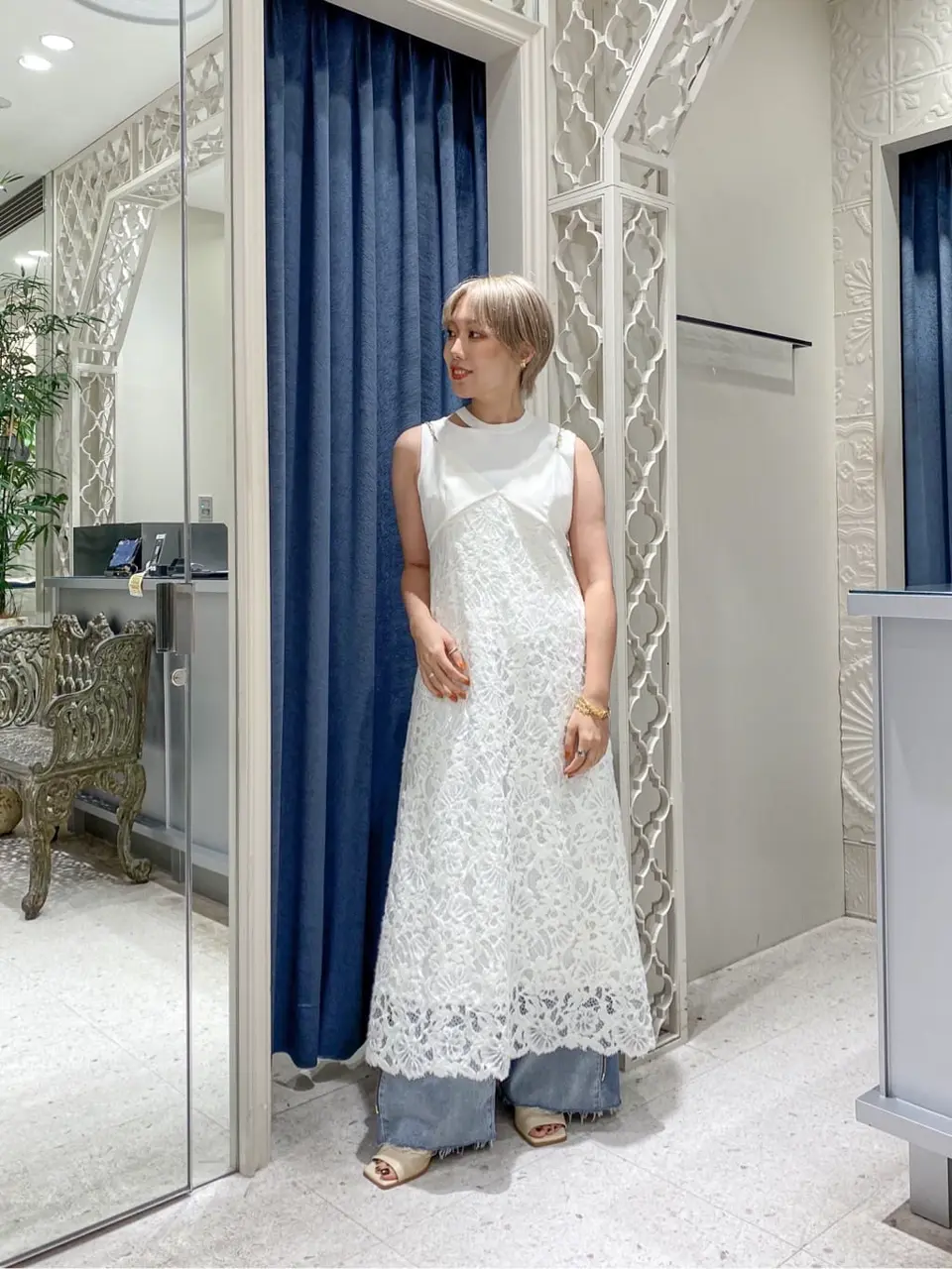  Adachi コーディネート画像