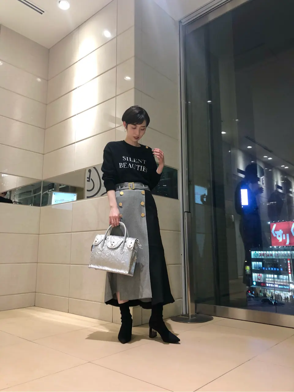 Carving Tribes 村上 麗華 コーディネート画像