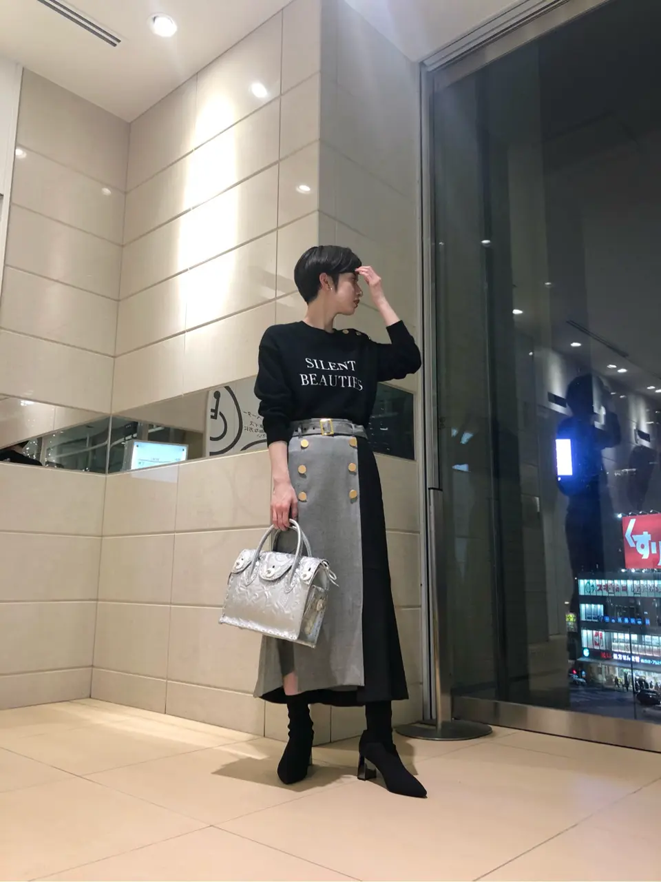 Carving Tribes 村上 麗華 コーディネート画像