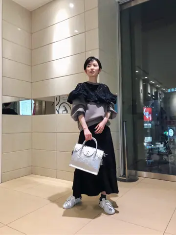 Carving Tribes 村上 麗華 コーディネート画像