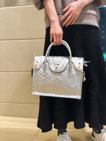 Carving Tribes 村上 麗華 コーディネート画像