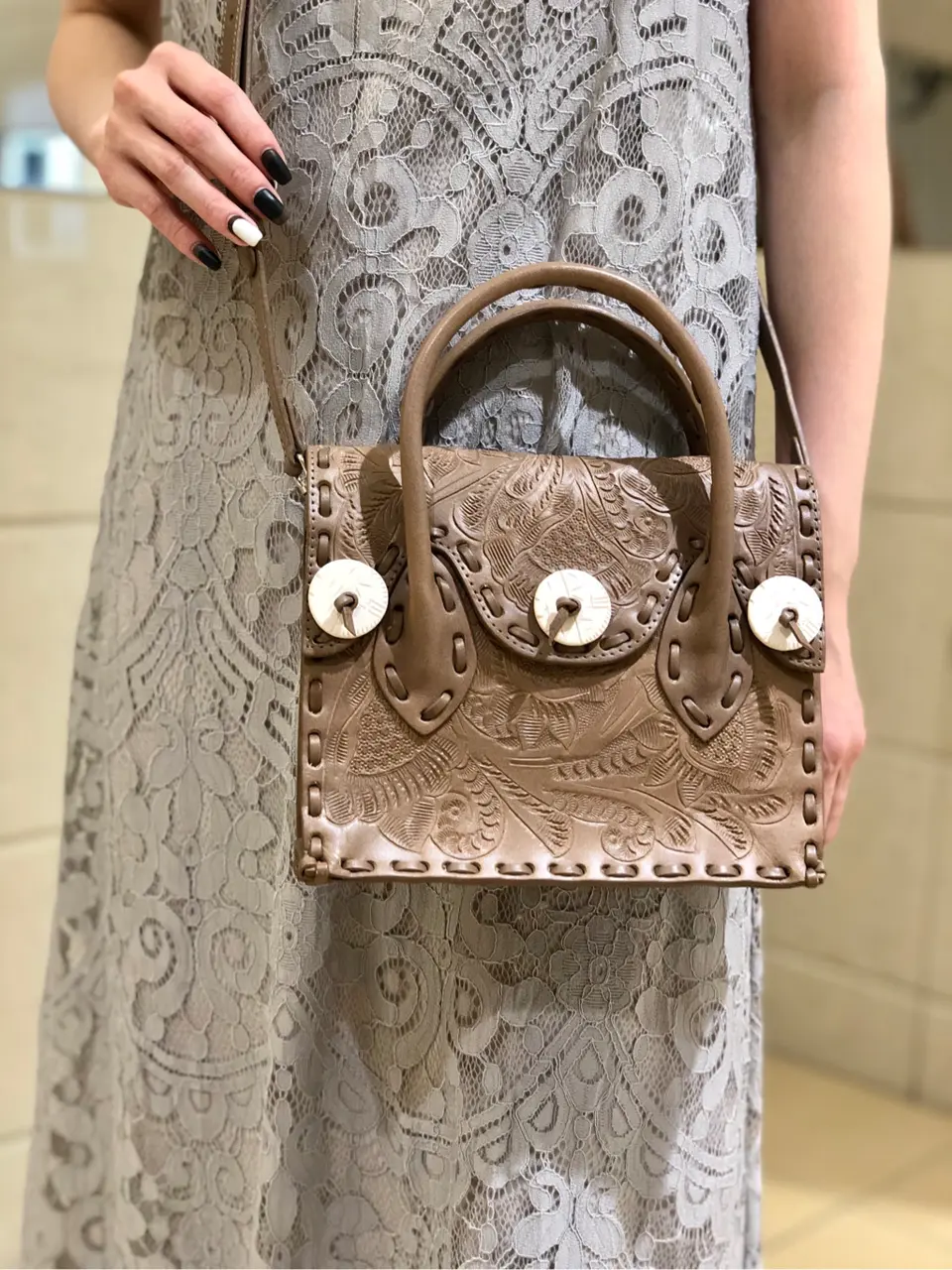 Carving Tribes 村上 麗華 コーディネート画像