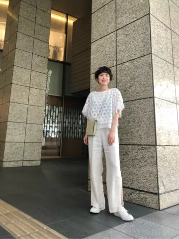 Carving Tribes 村上 麗華 コーディネート画像