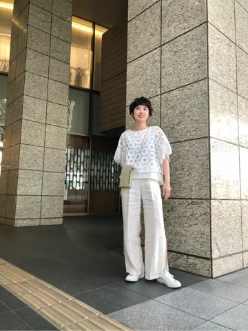 Carving Tribes 村上 麗華 コーディネート画像