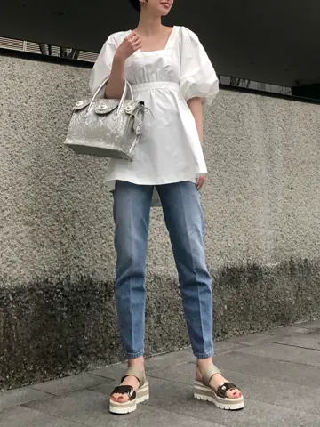 Carving Tribes 村上 麗華 コーディネート画像