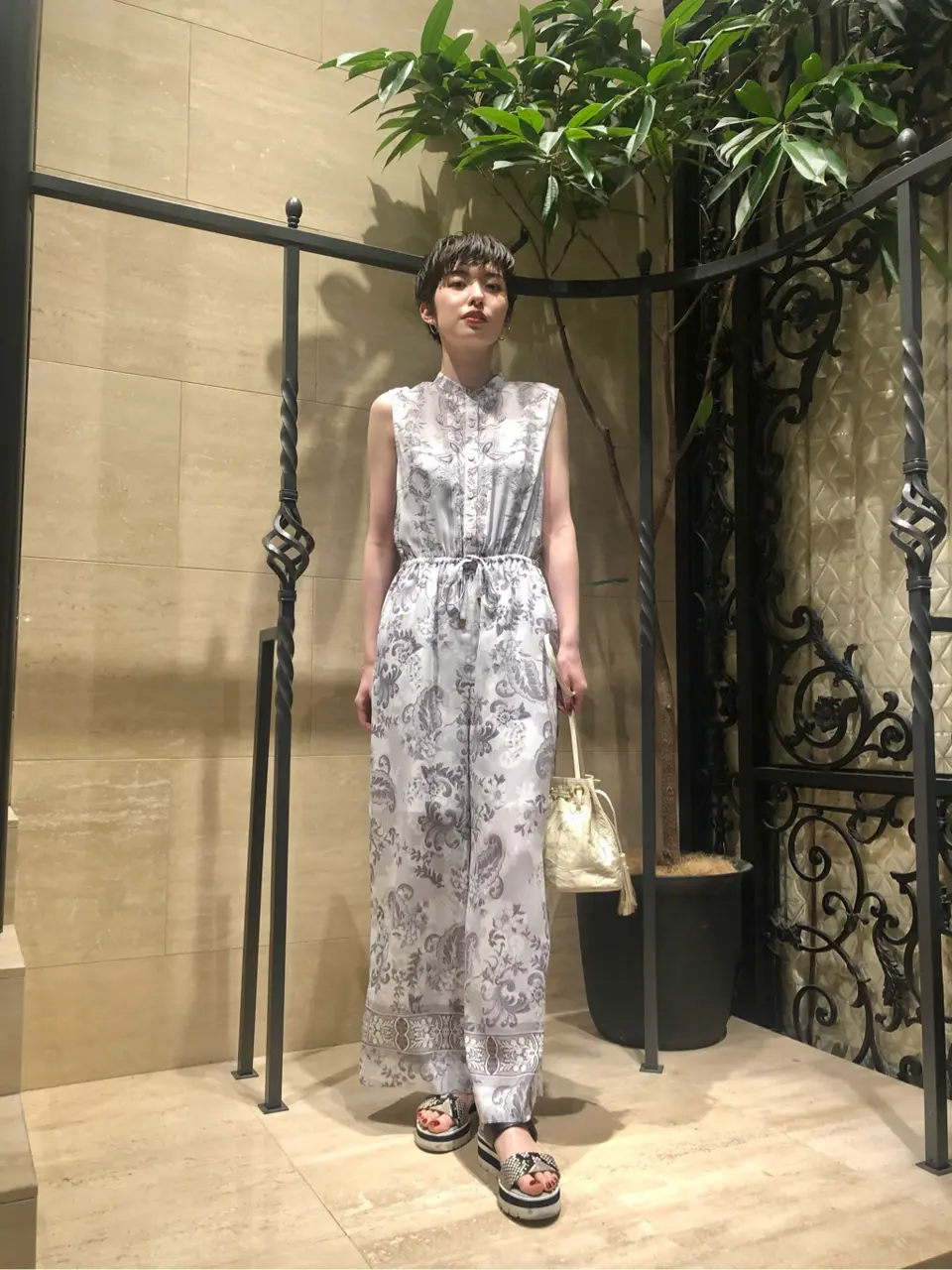 Carving Tribes 村上 麗華 コーディネート画像