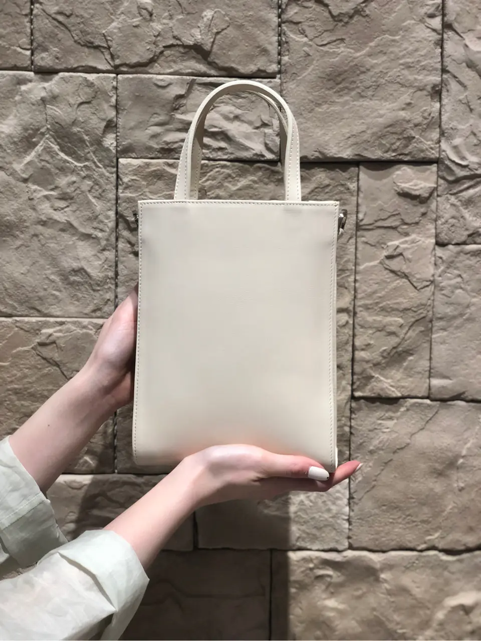 Carving Tribes 村上 麗華 コーディネート画像