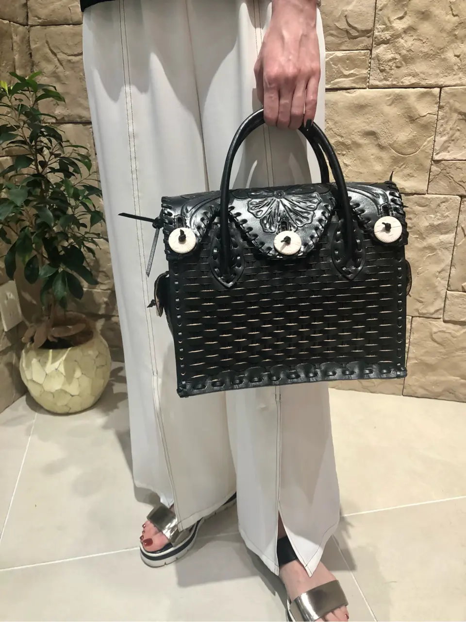 Carving Tribes 村上 麗華 コーディネート画像