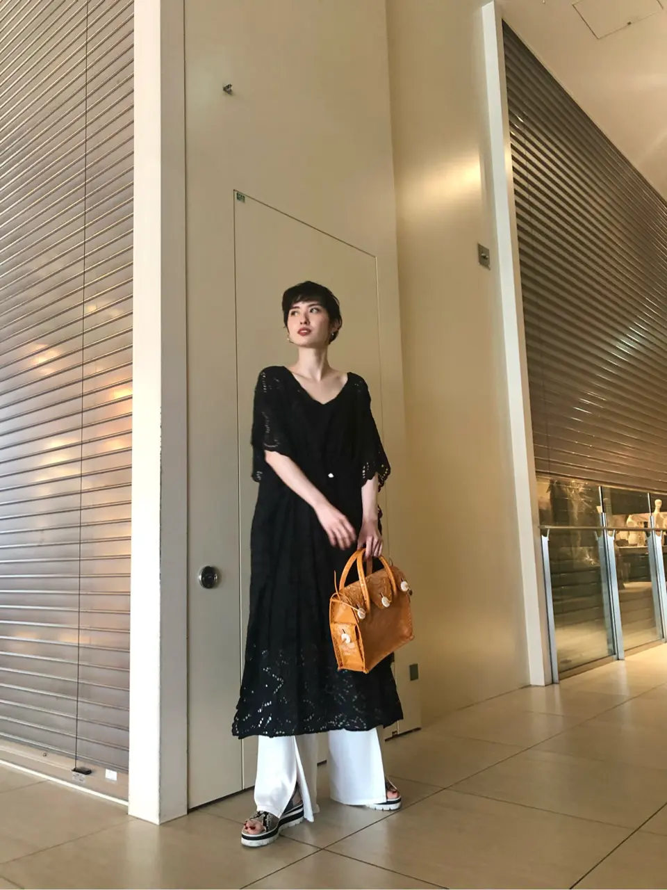 Carving Tribes 村上 麗華 コーディネート画像