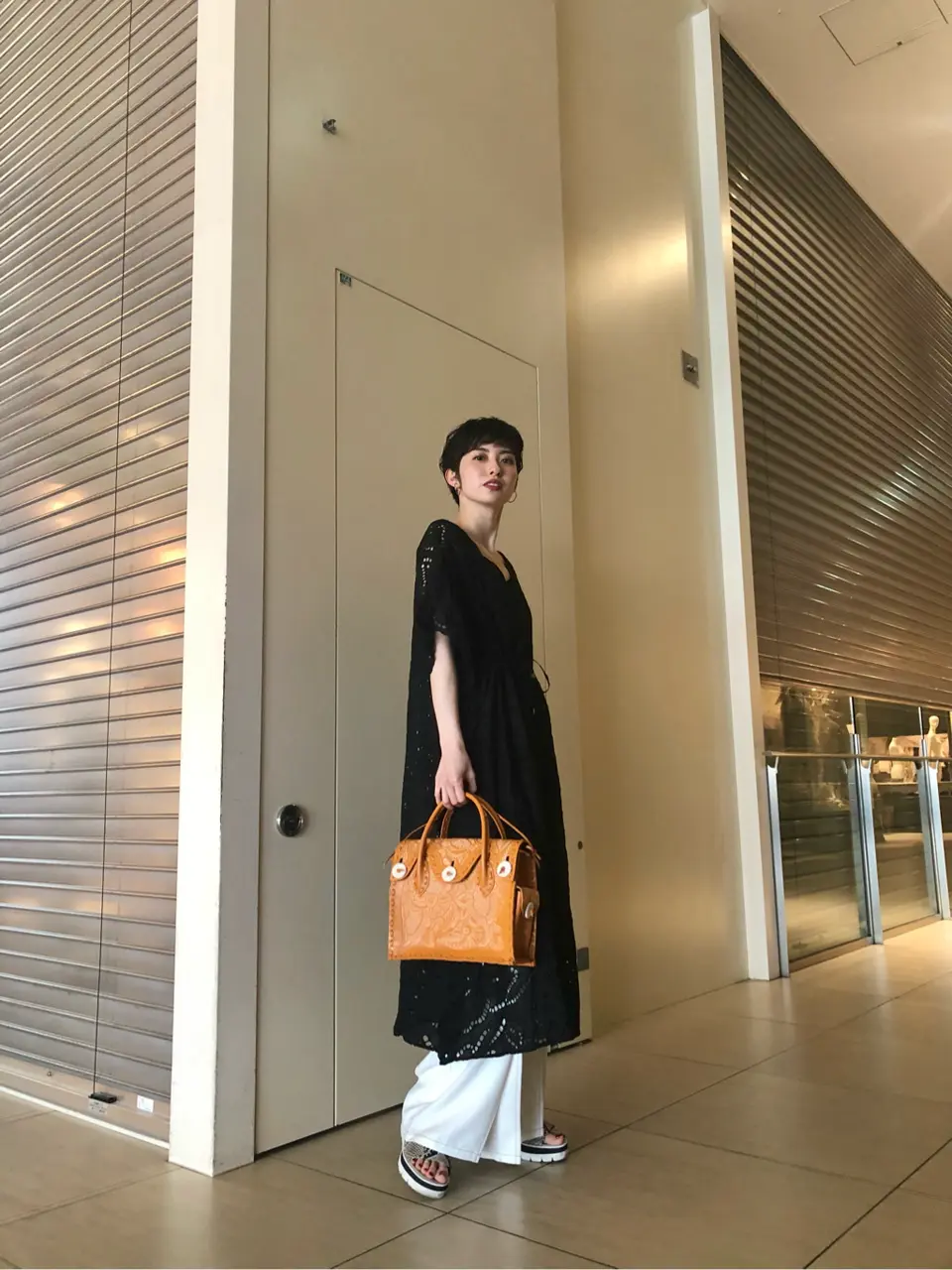 Carving Tribes 村上 麗華 コーディネート画像