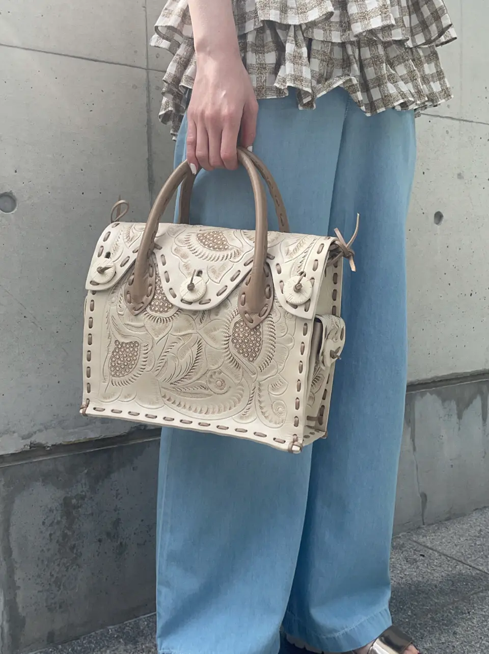 Carving Tribes 村上 麗華 コーディネート画像