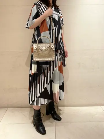 Carving Tribes 小池　悠花 コーディネート画像