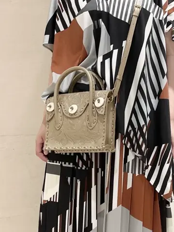 Carving Tribes 小池　悠花 コーディネート画像