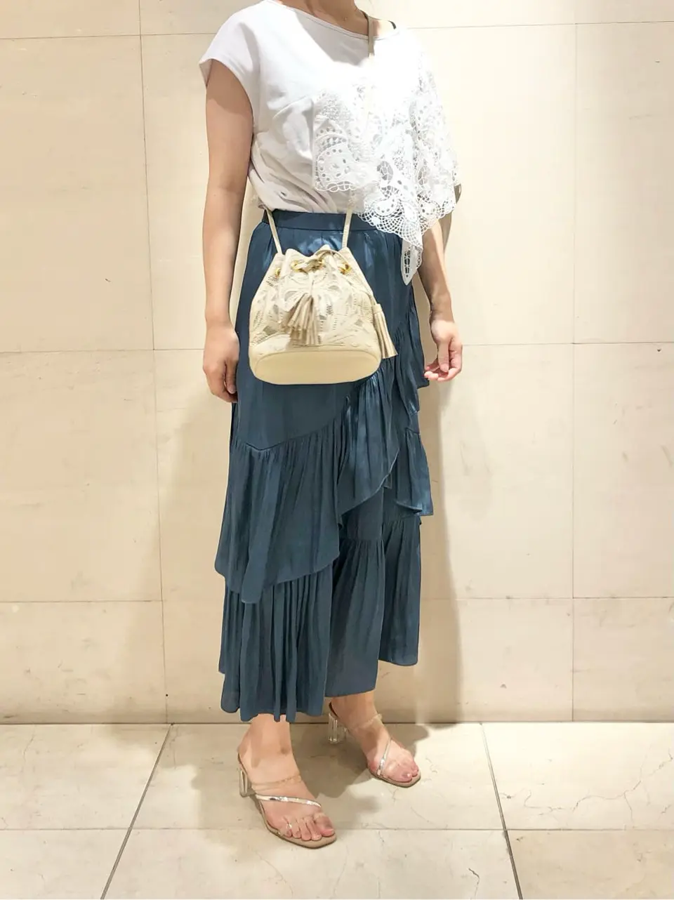 Carving Tribes 小池　悠花 コーディネート画像