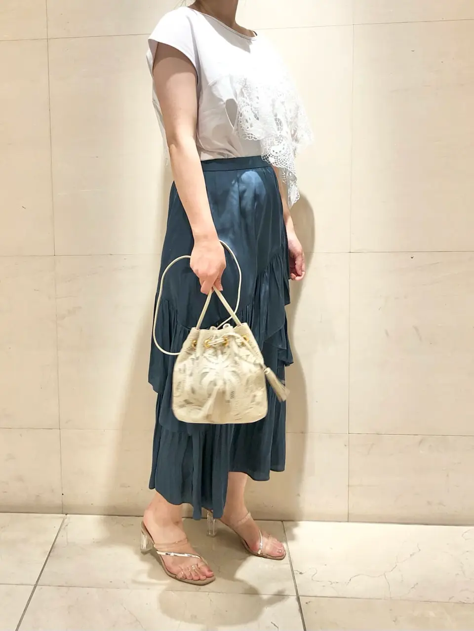 Carving Tribes 小池　悠花 コーディネート画像