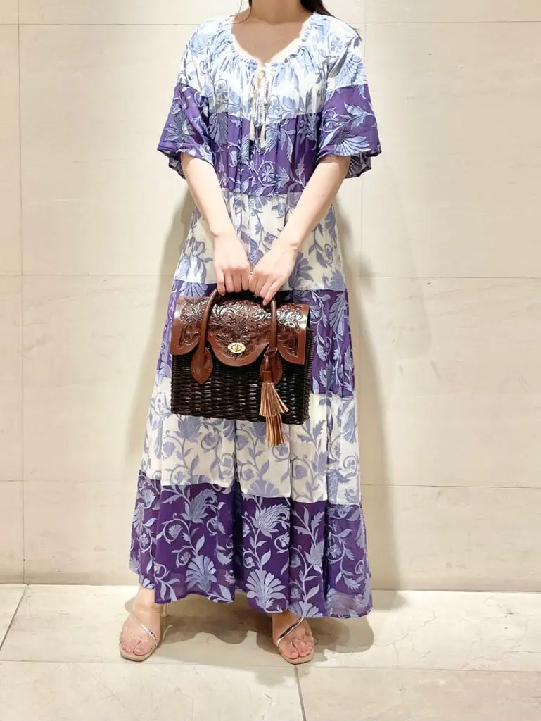 Carving Tribes 小池　悠花 コーディネート画像