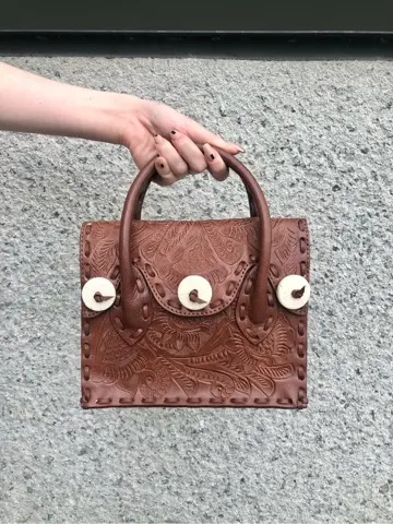 Carving Tribes 村上 麗華 コーディネート画像