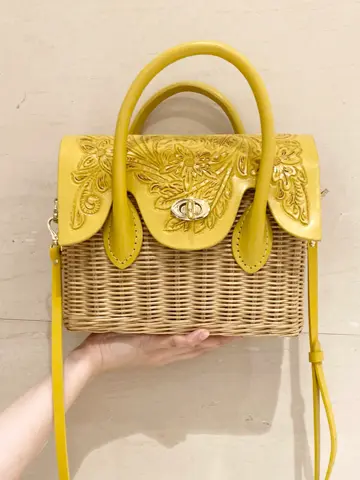 Carving Tribes 小池　悠花 コーディネート画像