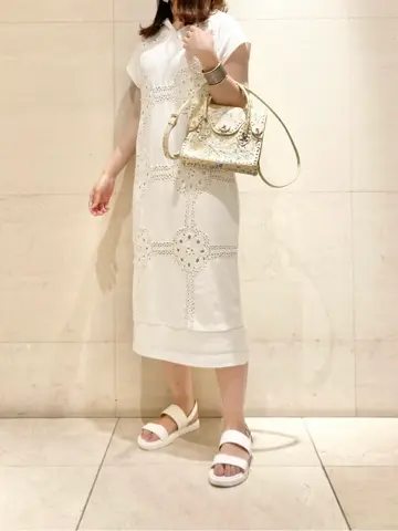 Carving Tribes 小池　悠花 コーディネート画像