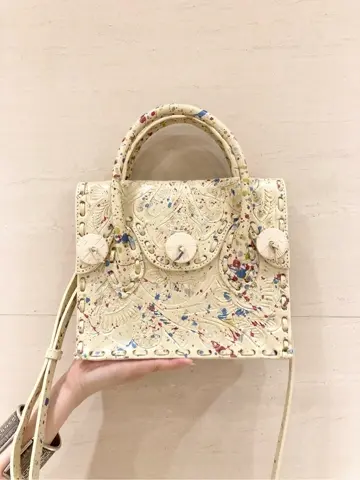 Carving Tribes 小池　悠花 コーディネート画像