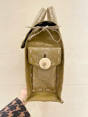 Carving Tribes 小池　悠花 コーディネート画像