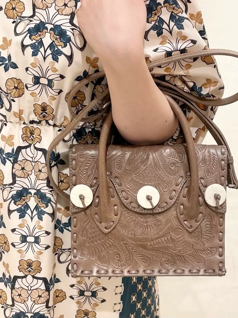 Carving Tribes 小池　悠花 コーディネート画像