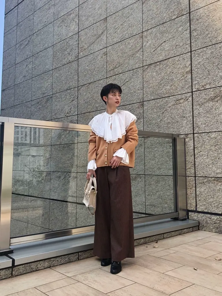 Carving Tribes 村上 麗華 コーディネート画像