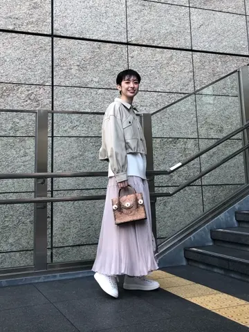 Carving Tribes 村上 麗華 コーディネート画像