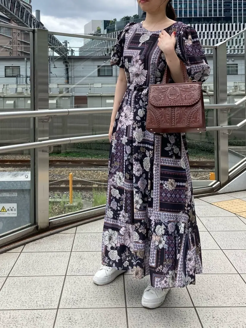 Carving Tribes 小池　悠花 コーディネート画像