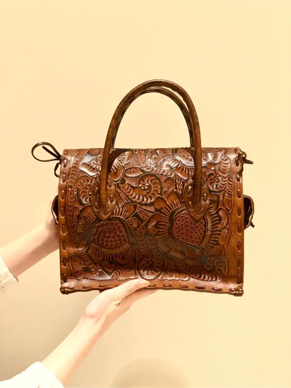 Carving Tribes 村上 麗華 コーディネート画像