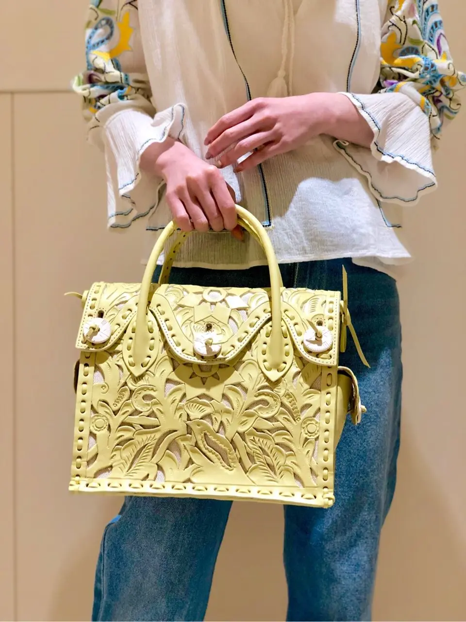 Carving Tribes 村上 麗華 コーディネート画像