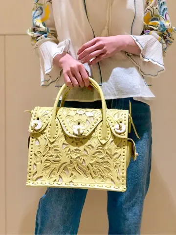 Carving Tribes 村上 麗華 コーディネート画像