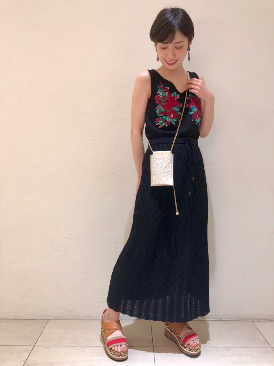 Carving Tribes 村上 麗華 コーディネート画像