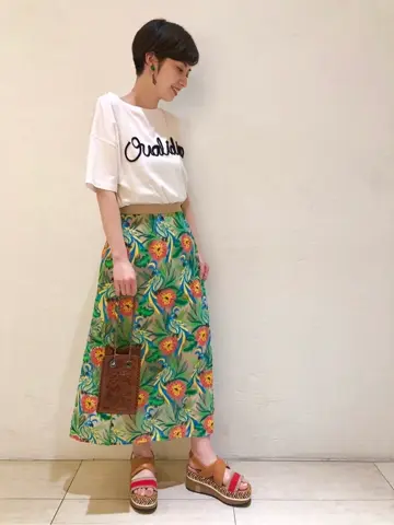 Carving Tribes 村上 麗華 コーディネート画像