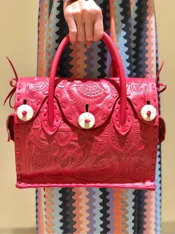 Carving Tribes 村上 麗華 コーディネート画像