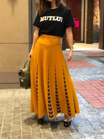 Carving Tribes 加藤   恵理奈 コーディネート画像