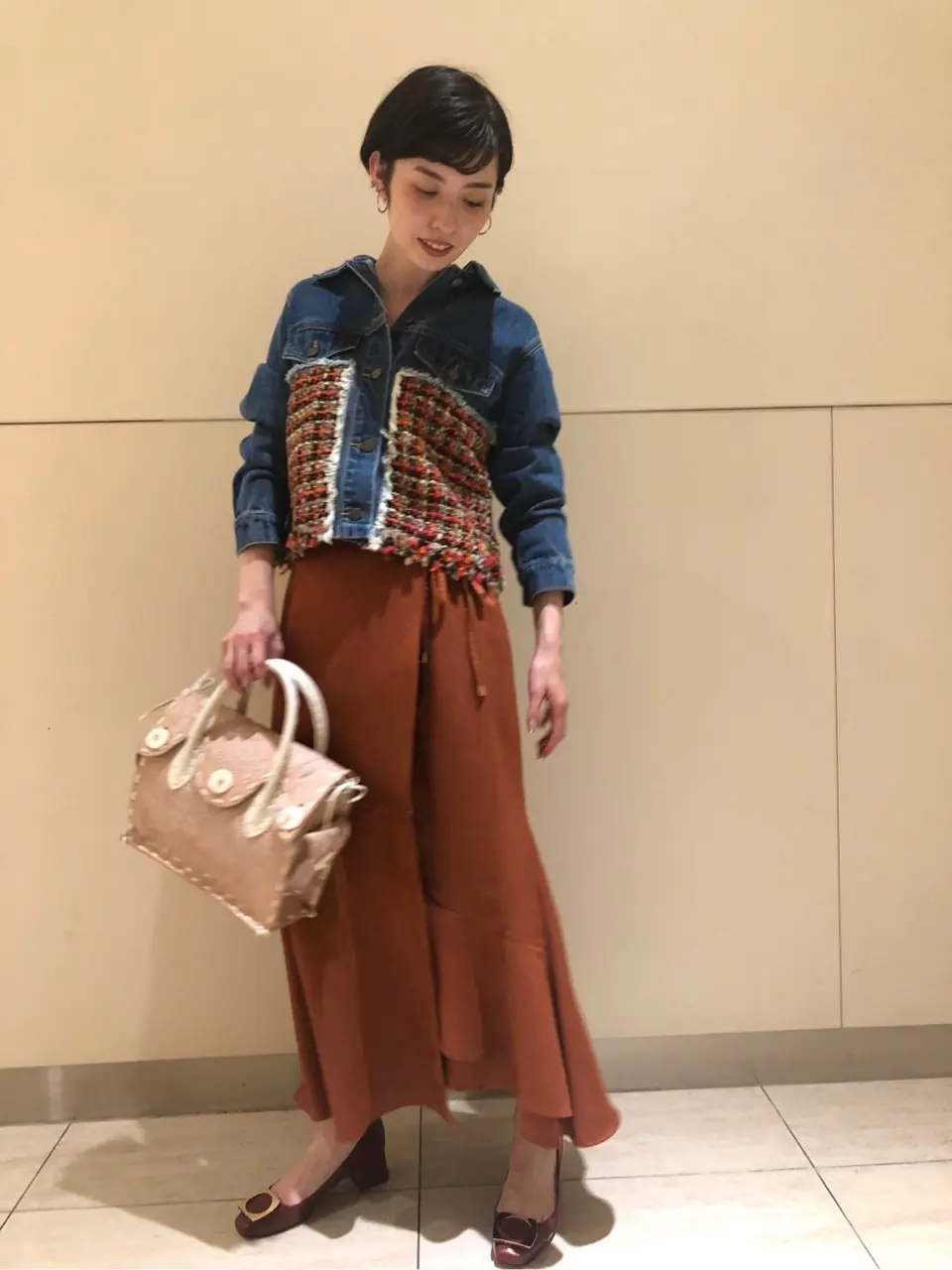 Carving Tribes 村上 麗華 コーディネート画像