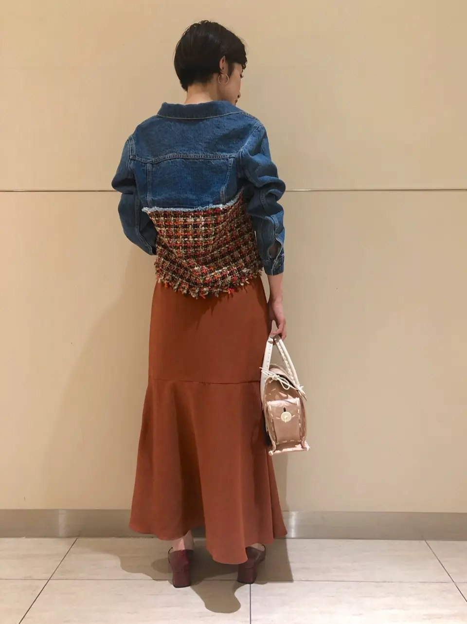 Carving Tribes 村上 麗華 コーディネート画像