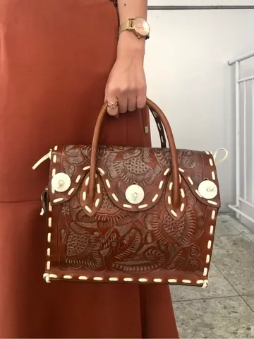 Carving Tribes 加藤   恵理奈 コーディネート画像