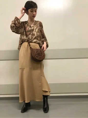 Carving Tribes 村上 麗華 コーディネート画像