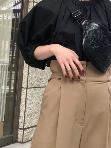 Carving Tribes 村上 麗華 コーディネート画像