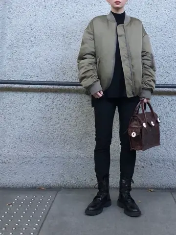 Carving Tribes 村上 麗華 コーディネート画像