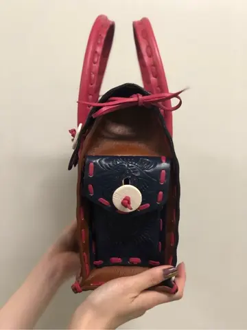 Carving Tribes 村上 麗華 コーディネート画像